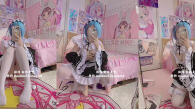 ✅露脸清纯美少女『麦兜小可爱』与金主爸爸啪啪 紫薇，最喜欢操这种温柔的女生了 轻轻一操就哼哼唧唧的(40V) (7)